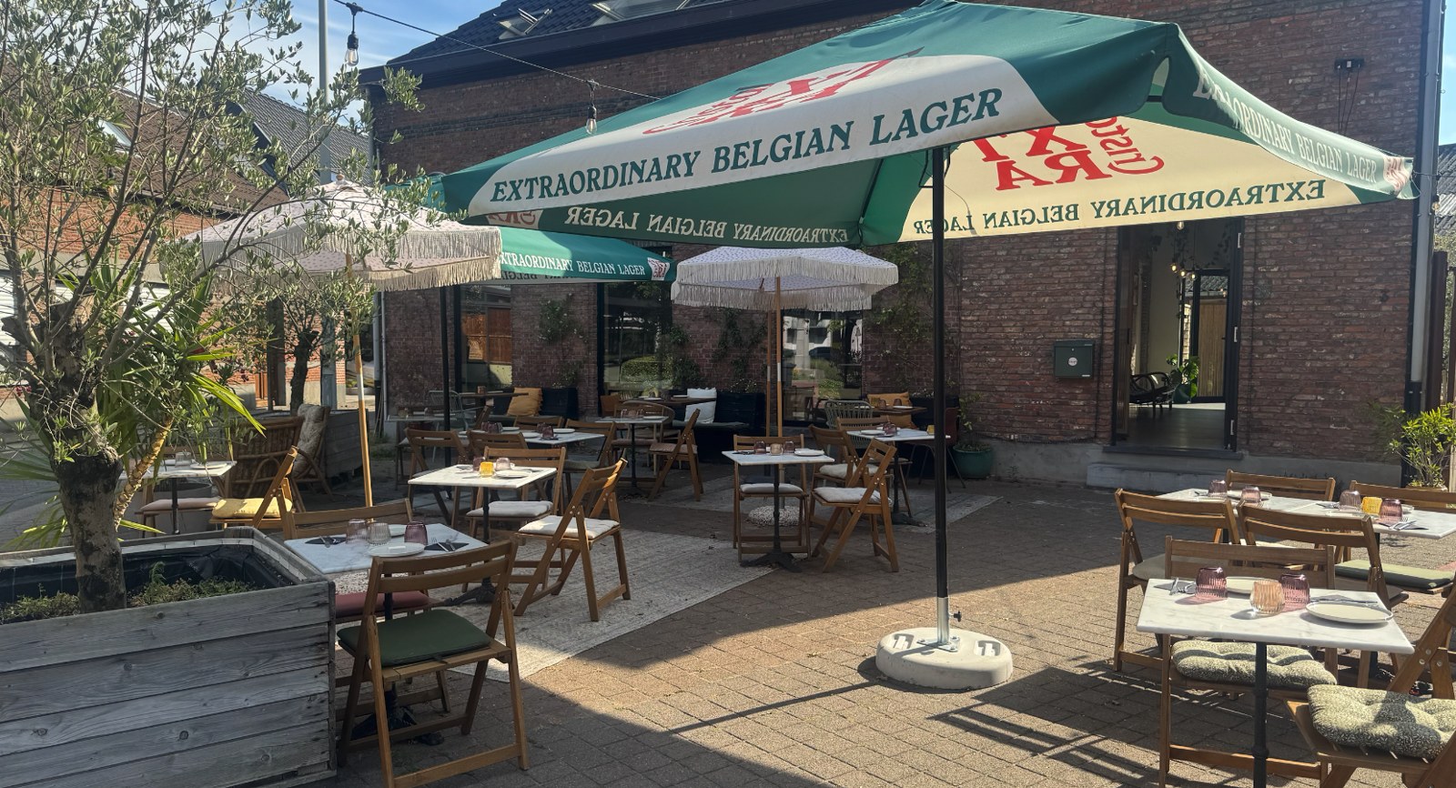 Het terras in de zomer